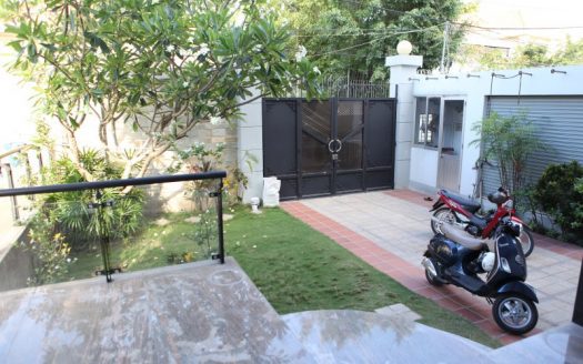 ID: 1425 | Modern house with garden and pool for rent | 5 Bedroom