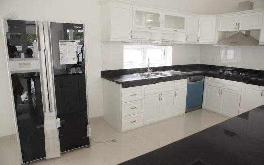 ID: 306 | Modern 4-Bedroom house for rent with large yard and pool near ISHCMC