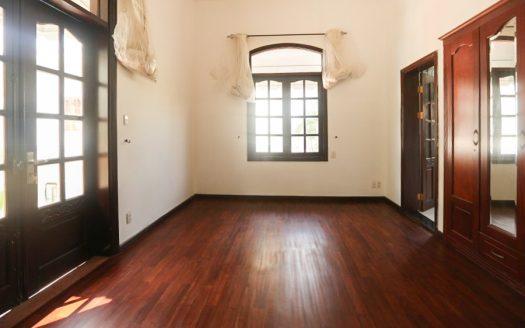 ID: 400 | Classic style villa in the center of Thao Dien