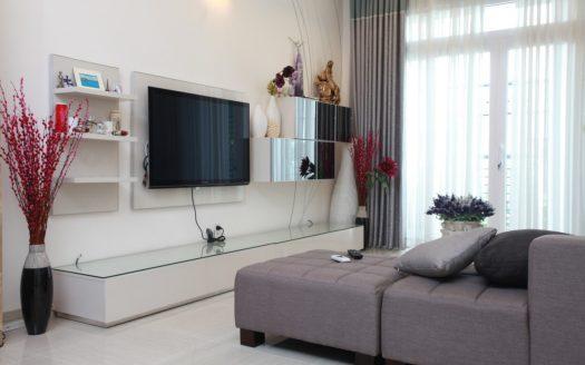 ID: 1318 | Townhouse close to the HCMC International Airport for rent