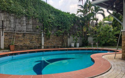 ID: 559 | Villa for rent in district 2 with garden and private pool