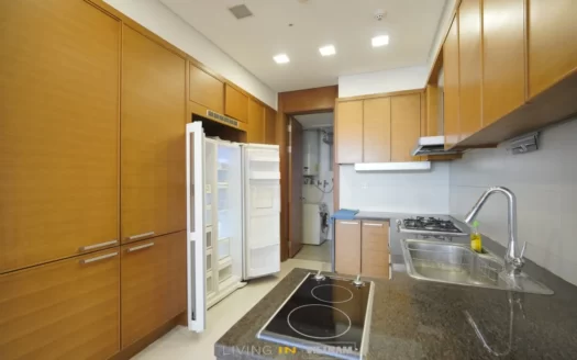 ID: 1713 | Xi Riverview Palace: 3-BR apt. 185m2