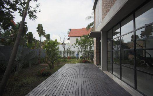 ID: 251 | Luxury house in District 2, Saigon | 4 bedrooms, 2 floors