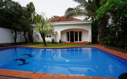 ID: 341 | Cozy 5-BR house in An Phu compound