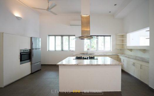 ID: 341 | Cozy 5-BR house in An Phu compound