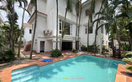 ID: 474 | Villa for rent in Phu Nhuan compound