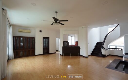 ID: 474 | Villa for rent in Phu Nhuan compound