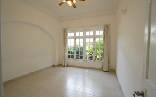 ID: 782 | All white villa in Thao Dien