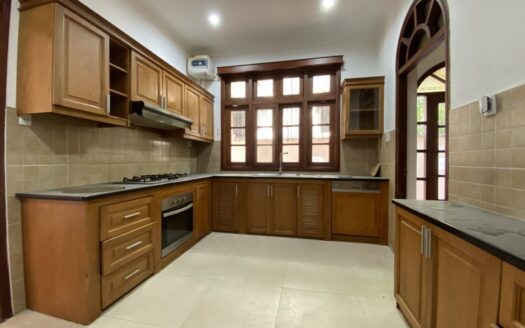 ID: 1363 | Wooden floor villa with big garden in Thao Dien