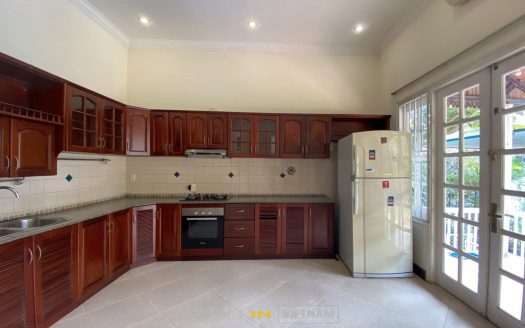 ID: 768 | 5 bedroom villa for rent in Saigon