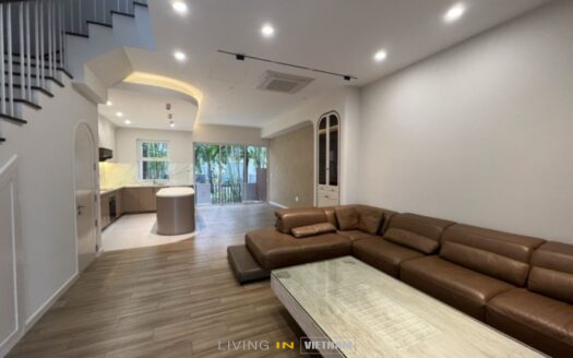 ID: 912 | Palm Residence: Beautiful modern style house available for rent