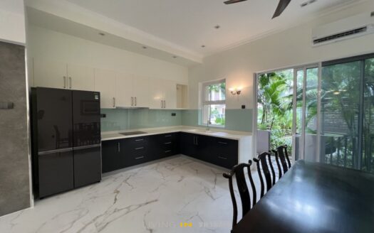 ID: 2250 | Palm Residence: Elegant house for lease