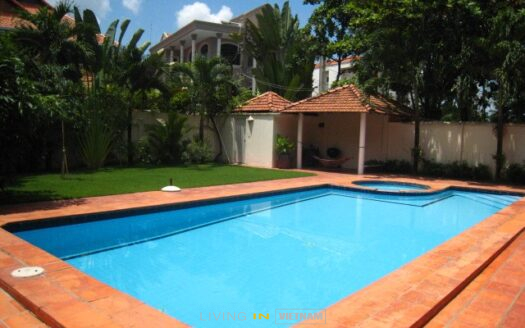 ID: 1009 | Spacious 5BR House for Rent in Thao Dien compound | Walking Distance to Top Schools