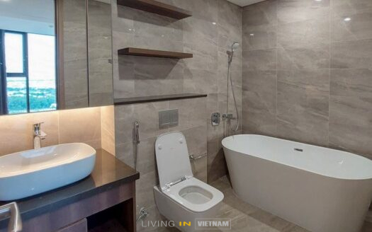 ID: 2374 | Luxury 3-Bedroom Unfurnished Apartment for Rent in Thao Dien Green