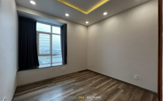 ID: 2407 | Renovated River view 4 BR apartment in Saigon at a great price