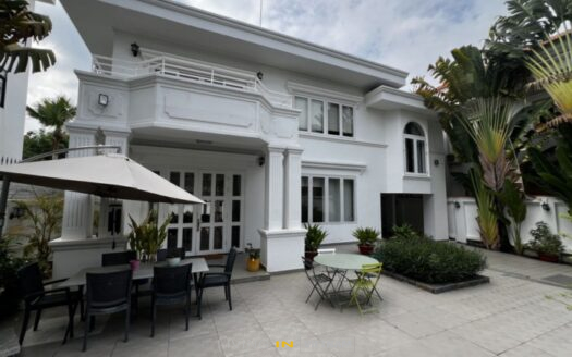 ID: 785 | Colonial Style House with Beautiful Garden and Swimming Pool in Thao Dien Compound