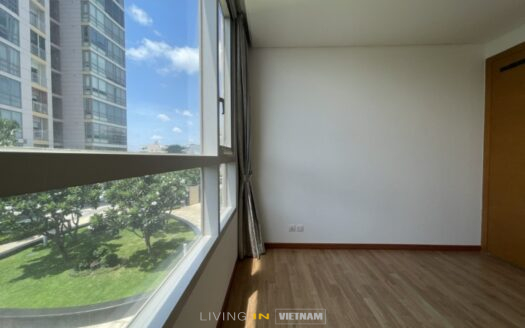 ID: 2501| Xi Riverview Palace: 3-BR apartment for rent