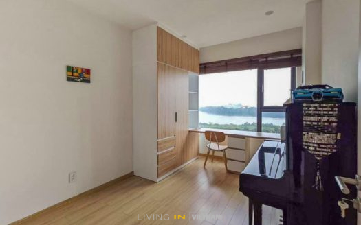 ID: 2528 | New City | Ho Chi Minh City | Large 3-Bedroom Apartment for rent